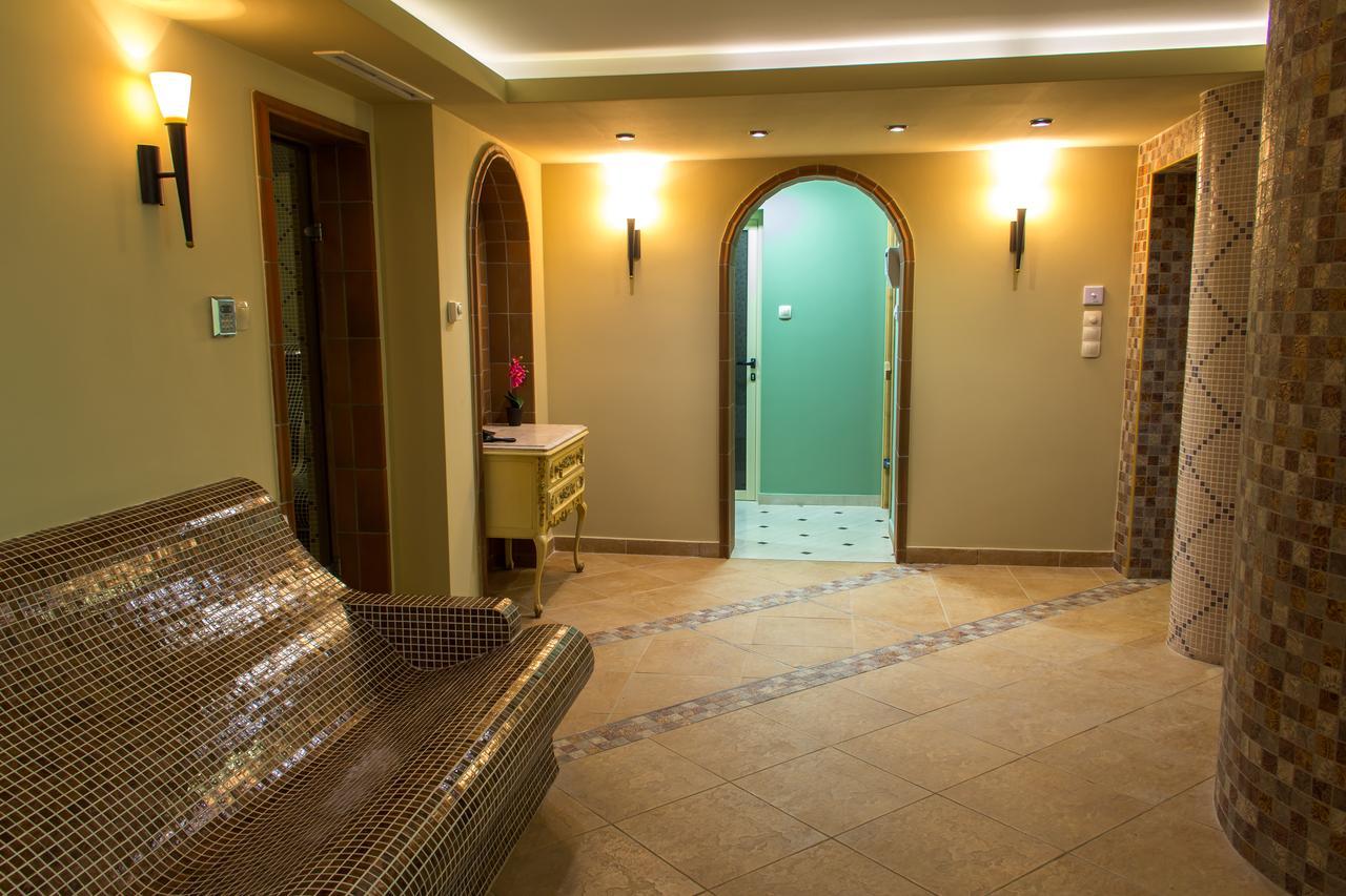 Park Hotel Izvorite Котел Экстерьер фото