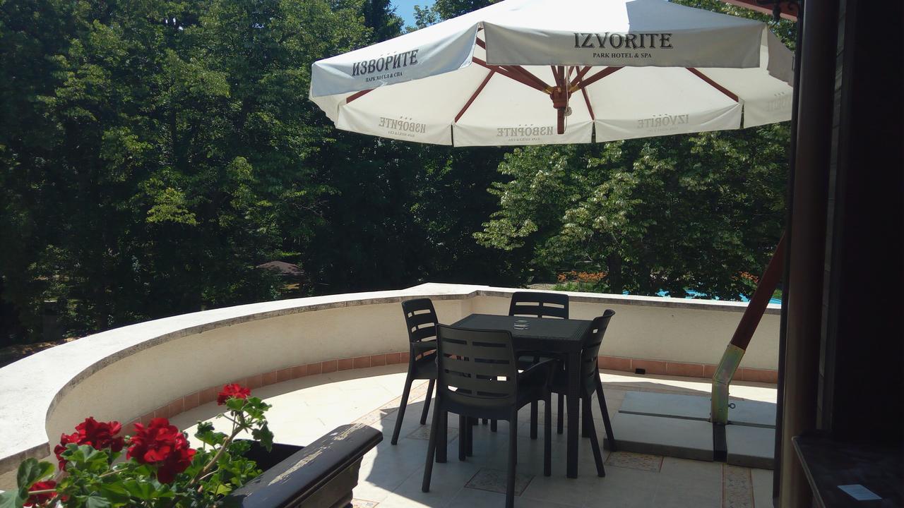 Park Hotel Izvorite Котел Экстерьер фото